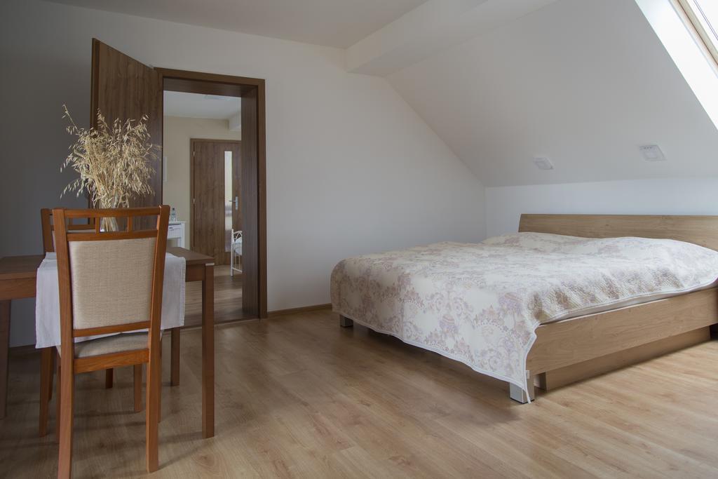 Hotel Rekreacny Dom Sisi Podhájska Zewnętrze zdjęcie