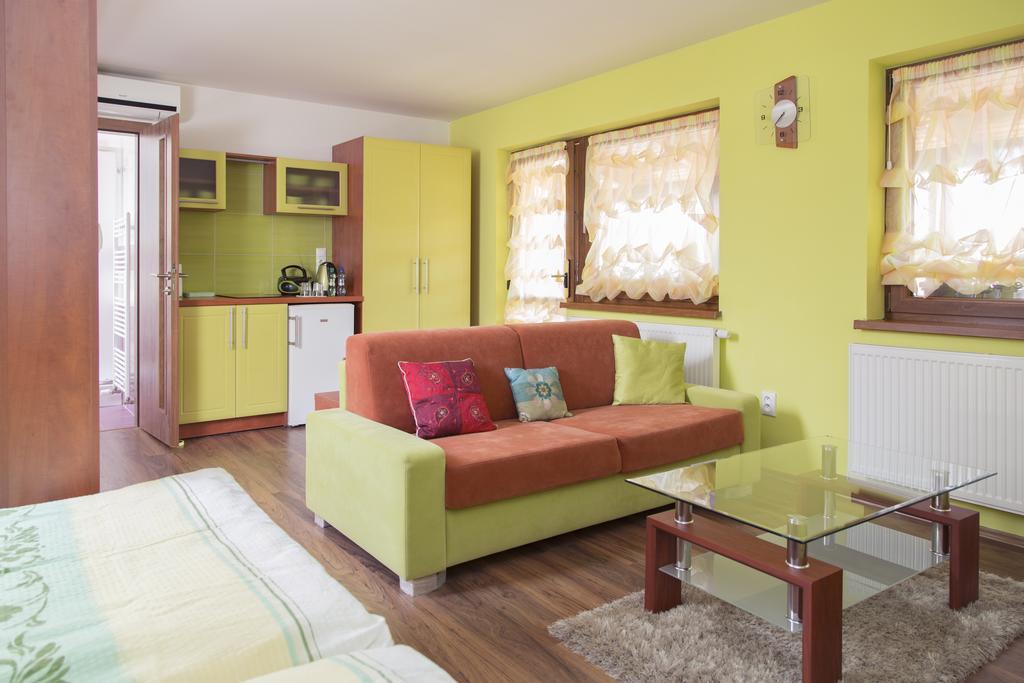 Hotel Rekreacny Dom Sisi Podhájska Zewnętrze zdjęcie