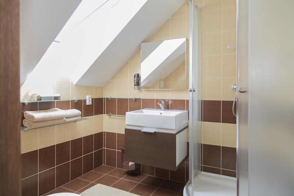 Hotel Rekreacny Dom Sisi Podhájska Zewnętrze zdjęcie