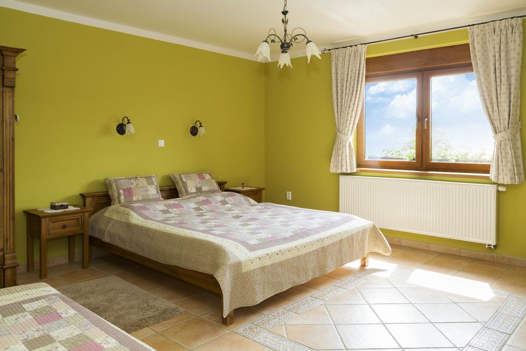 Hotel Rekreacny Dom Sisi Podhájska Zewnętrze zdjęcie
